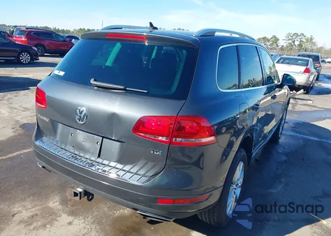2013 Volkswagen Touareg Tdi Sport из США, поврежденный, VIN WVGEP9BP5DD011750